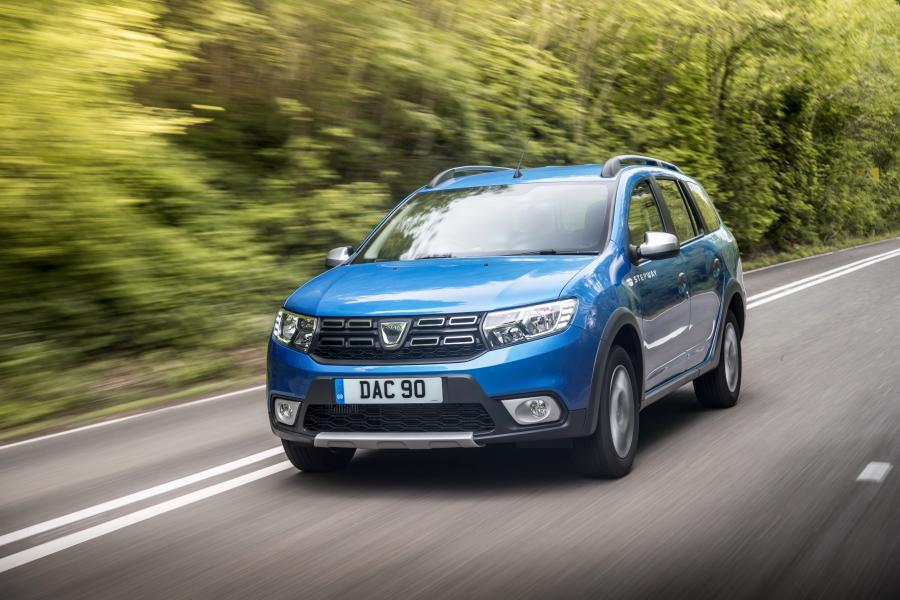  Dacia Logan MCV Stepway 2017 года  (UK) (фото 37 из 40)